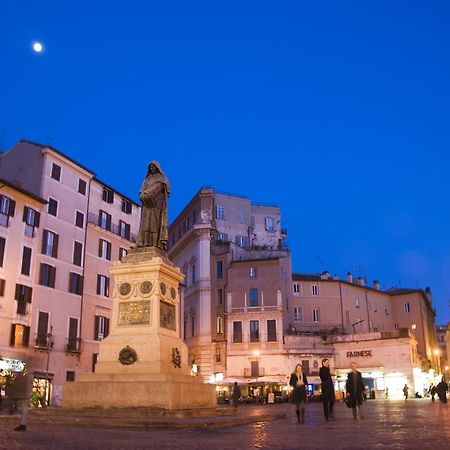 Elegant Apartment Near The Vatican And Piazza Navona Rome Exterior photo